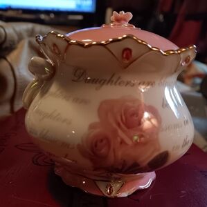 Small music/ trinket box.